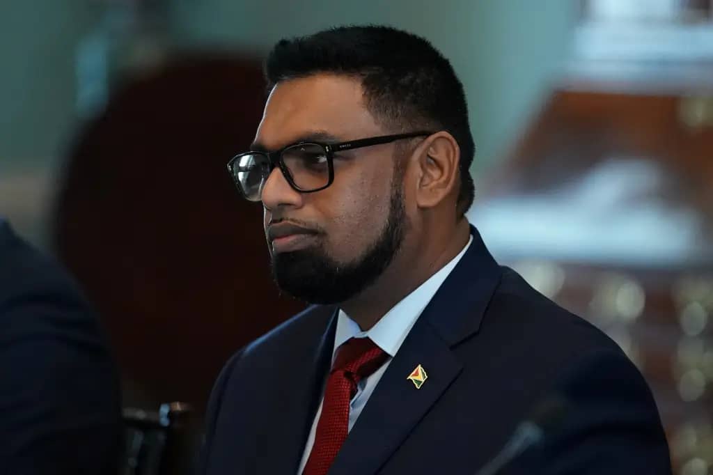 Guyanese President Challenges Western Hypocrisy on Carbon Emissions