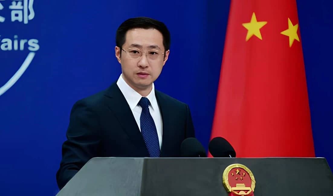 China Urges India to Respect Sovereignty in China Sea Dispute