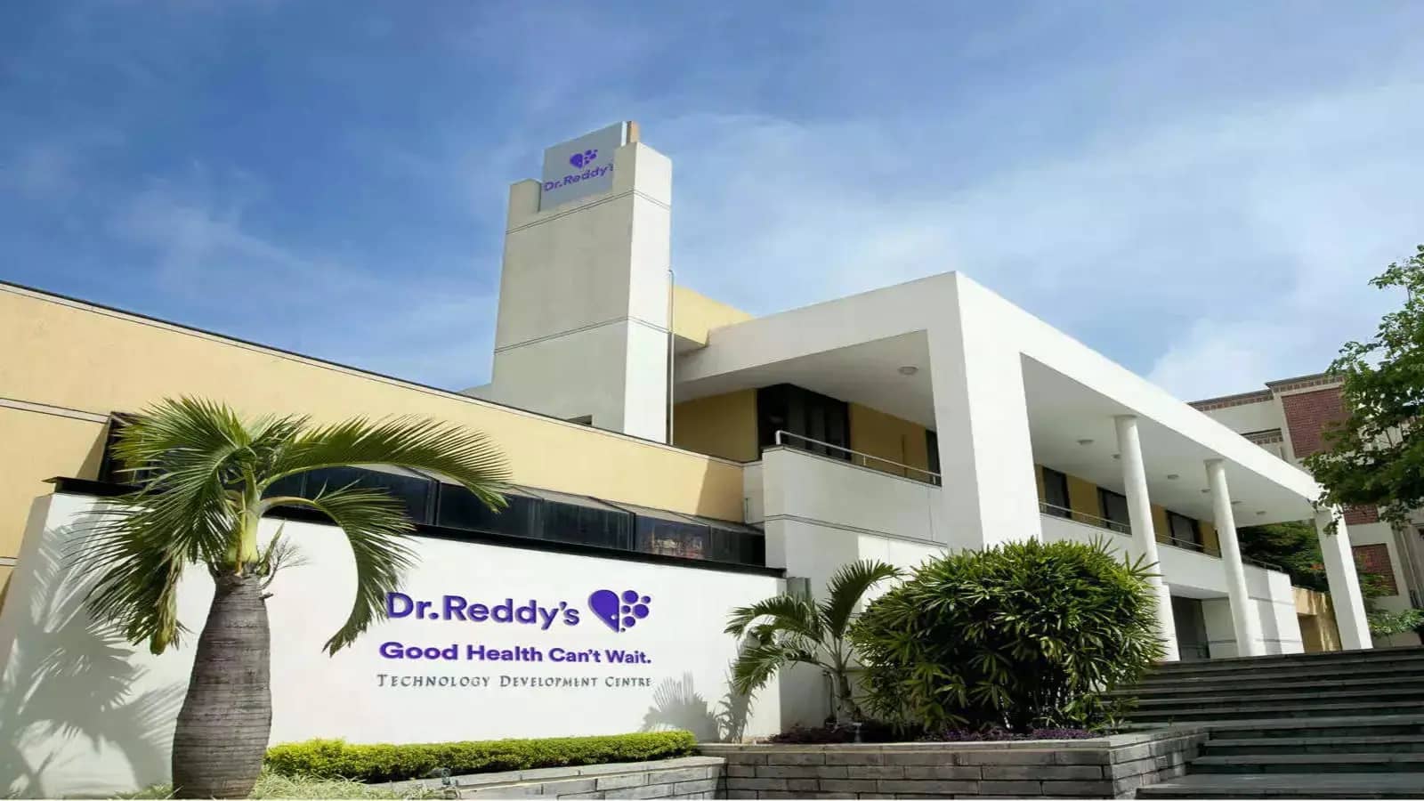 Dr Reddy’s Labs Partners with Sanofi for Vaccine Distribution