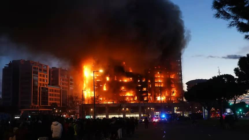 Deadly Fire Engulfs Valencia Apartment Block: Four Dead, Many Injured